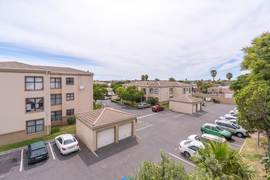 3 Bedroom Property for Sale in Parklands Western Cape